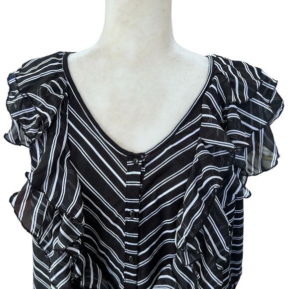 French Laundry Top Women Ruffle Button Down Stripe Black White Plus Size 18 / 20 - Picture 2 of 10